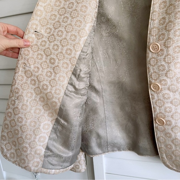 Womens 2 Piece Suit (Collarless Blazer & Pencil skirt) - Picture 8 of 9